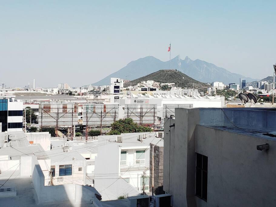 Appartement Hospedaje Con Vista A La Ciudad à Monterrey Extérieur photo